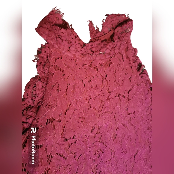 Lace halter (M) - Picture 3 of 8